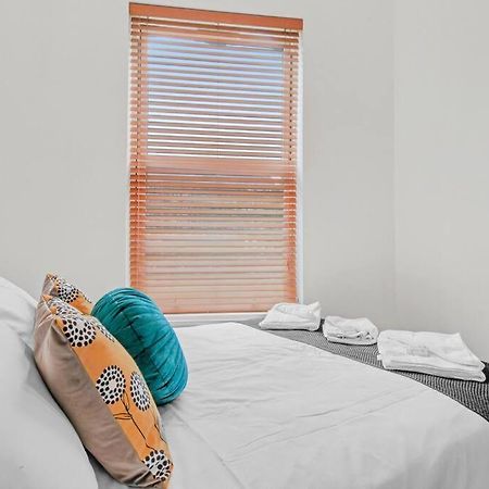 Charming 2 Bed Apartment Free Wifi Close To Camden Londra Exterior foto